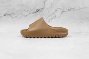 High Quality Replica Yeezy Slides 'Earth Brown' for Sale